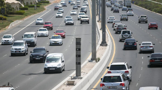 Dubai Police Records 107 Accidents in 8 Months Due To Lane Violation