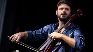 World-Famous Cellist Hauser To Take The Stage In Abu Dhabi