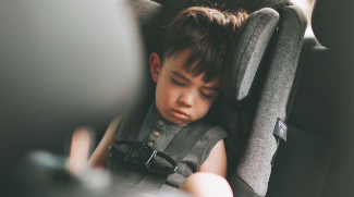 Abu Dhabi Police Warns Against Leaving Children In The Car