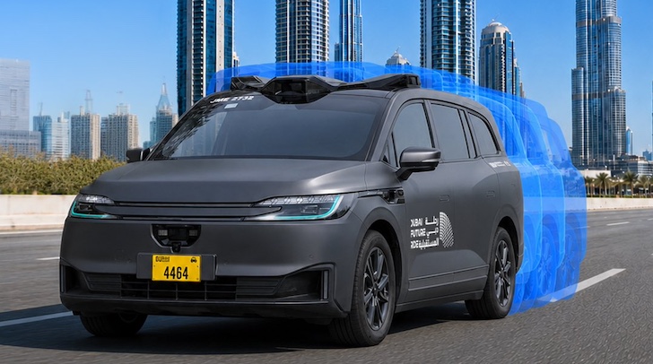 Take A Driverless Taxi In Jumeirah And Umm Suqeim