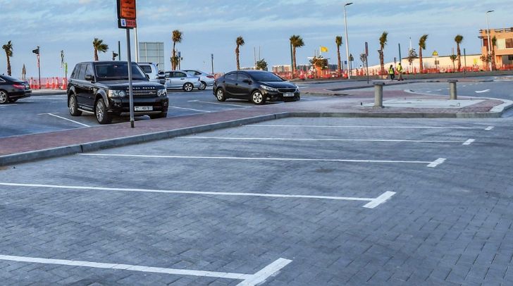 Free Parking, Discounted Transport Fares For Senior Emiratis In Dubai
