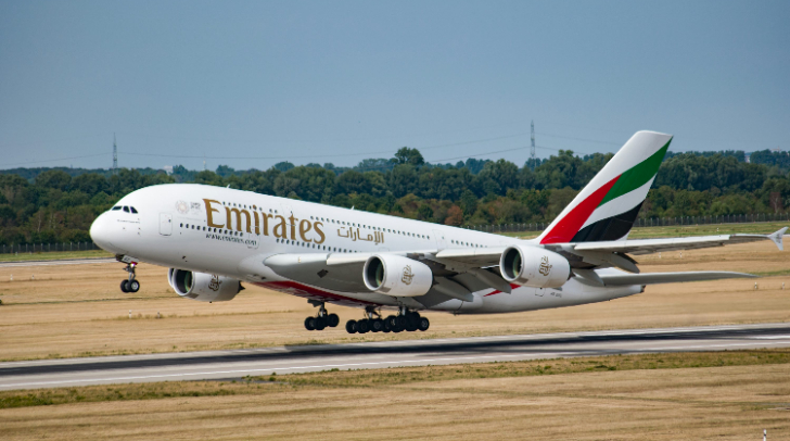 Emirates Rewards Staff With Salary Bonus After Record-Breaking Profits