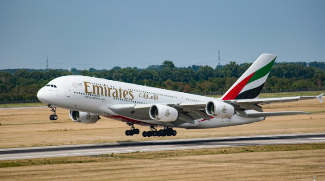 Emirates Rewards Staff With Salary Bonus After Record-Breaking Profits