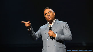Russell Peters To Launch Dubai Arena On 6 June