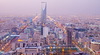 Saudi Bans Umrah Visitors