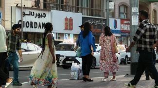 Up To Dhs 10,000 Fine For Jaywalking