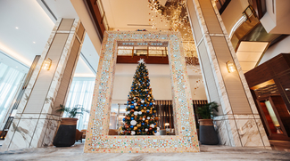 Gingerbread Dubai Frame At Grand Plaza Mövenpick Hotel