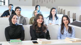 UAE Launches National Higher Education Award To Celebrate Academic Excellence