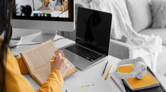 UAE Extends Remote Learning Until Friday, 6 March