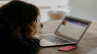 UAE Public Schools Switch To Remote Learning On Fridays During Ramadan