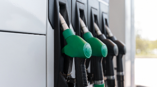 You Can Soon Pay For Fuel At ENOC Using Salik E-Wallet