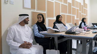 Abu Dhabi Crown Prince Visits School On The First Day Of Term