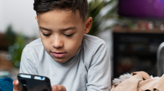 UAE Launches Campaign To Protect Children On Social Media